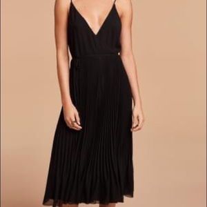Aritzia Wilfred Beaune Dress